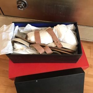 Joe’s Jeans women’s T-strap Keaton Sandals,10M